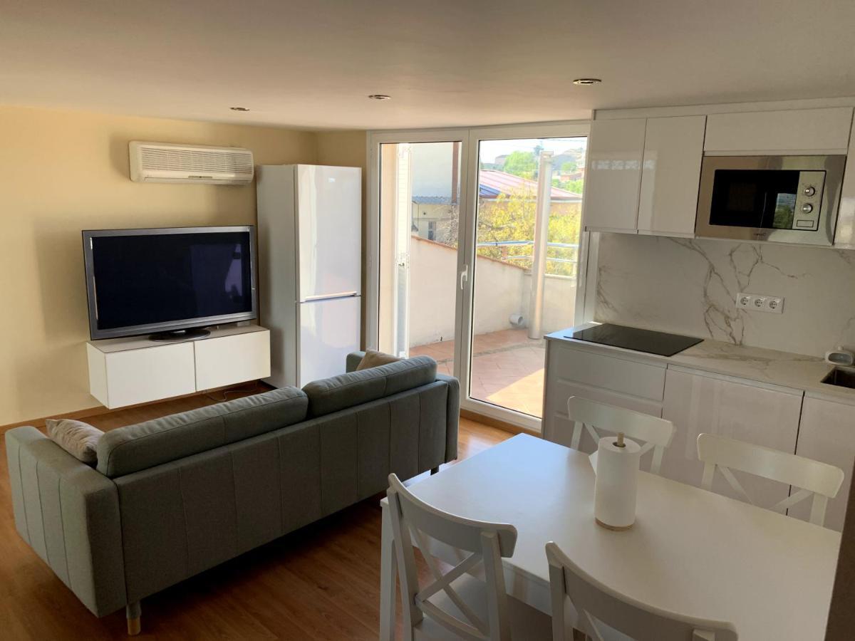 Apartamento entero con vistas panorámicas Avinyonet del Penedes Exterior foto