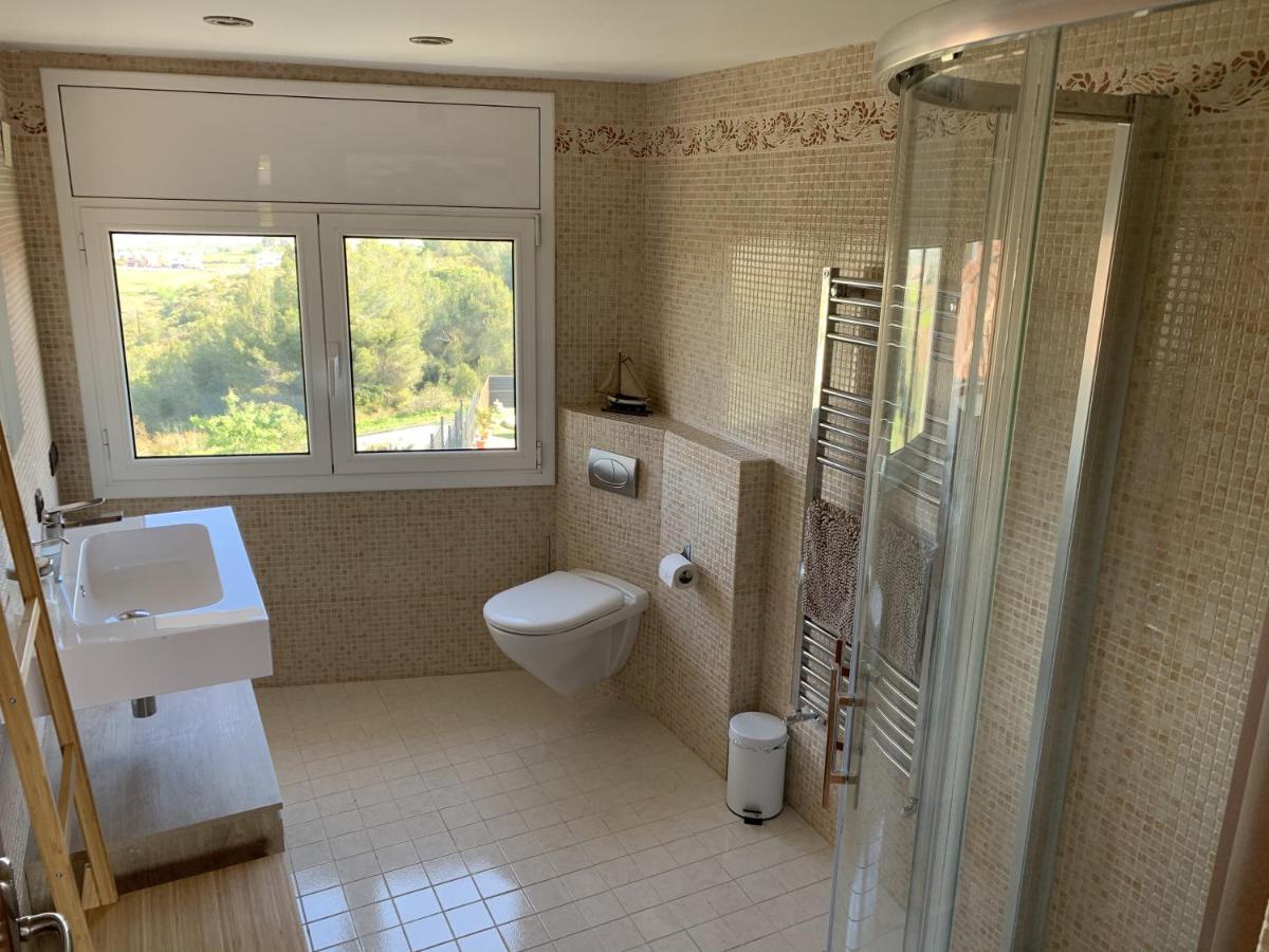Apartamento entero con vistas panorámicas Avinyonet del Penedes Exterior foto