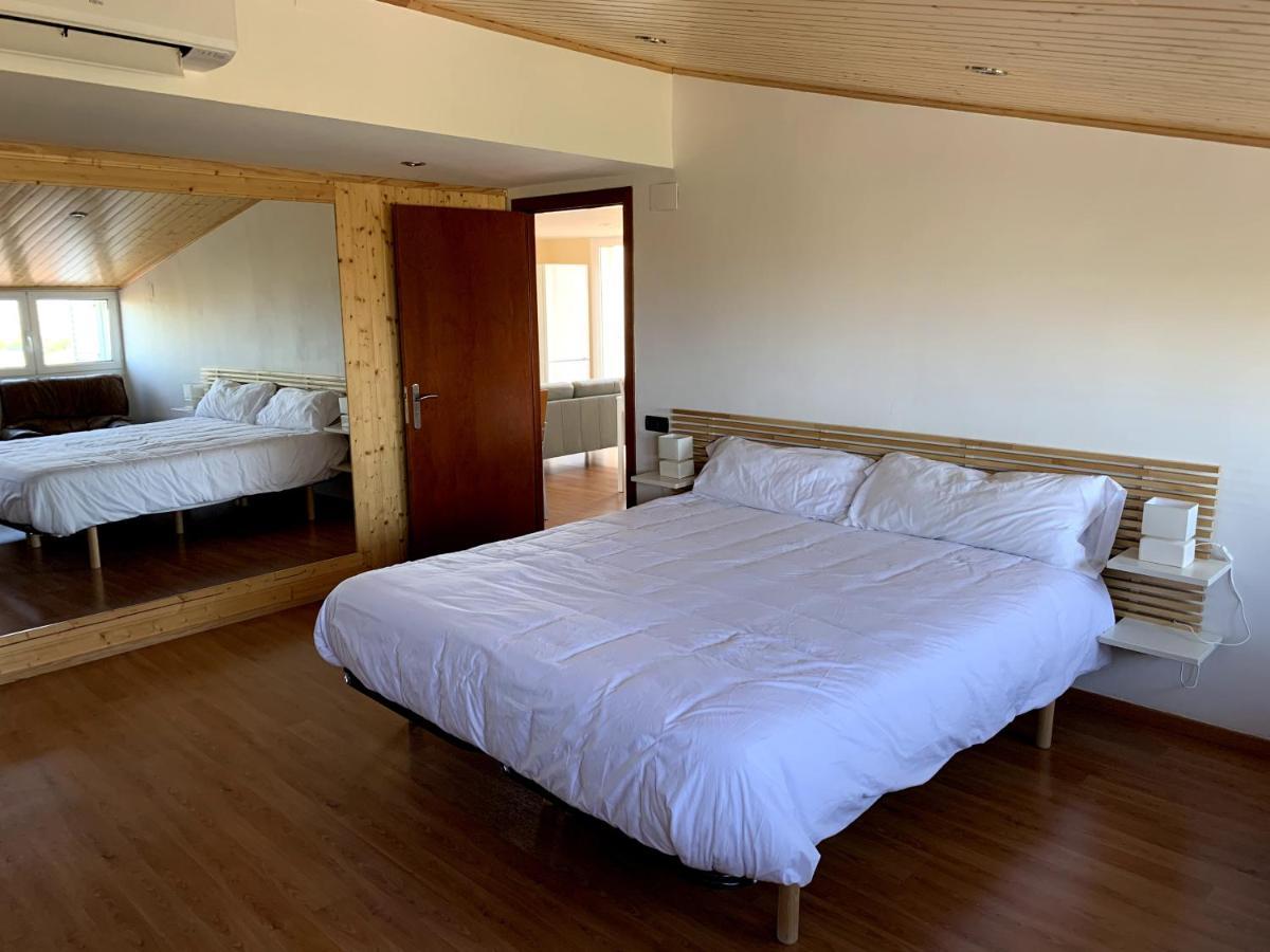Apartamento entero con vistas panorámicas Avinyonet del Penedes Exterior foto